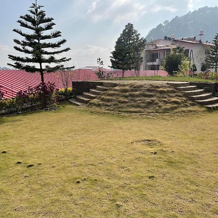 Kafal Tree Home Stay - Pet Friendly Bhowali Buitenkant foto
