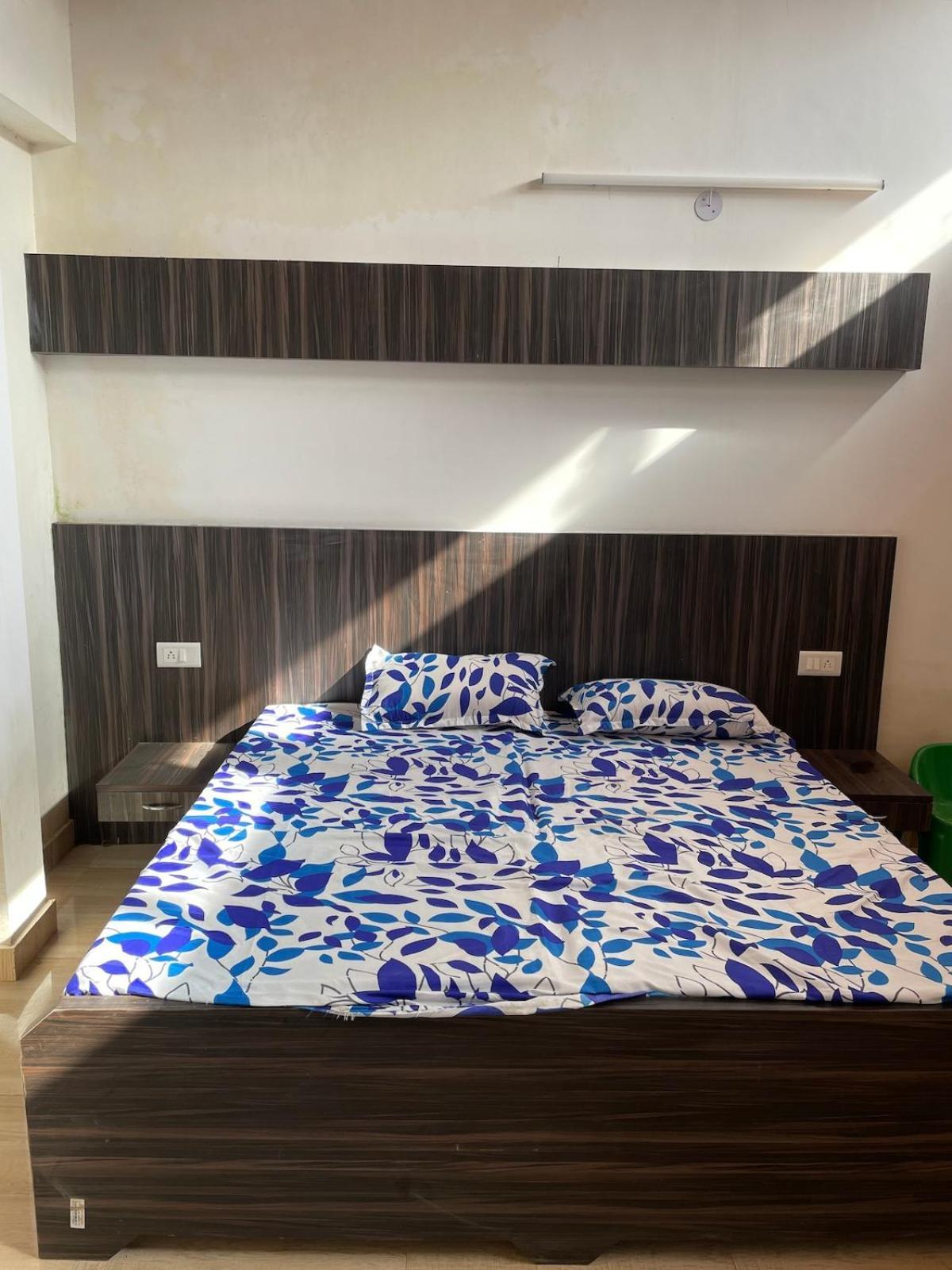 Kafal Tree Home Stay - Pet Friendly Bhowali Buitenkant foto