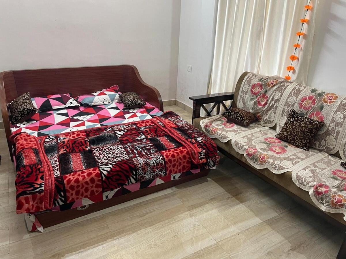 Kafal Tree Home Stay - Pet Friendly Bhowali Buitenkant foto
